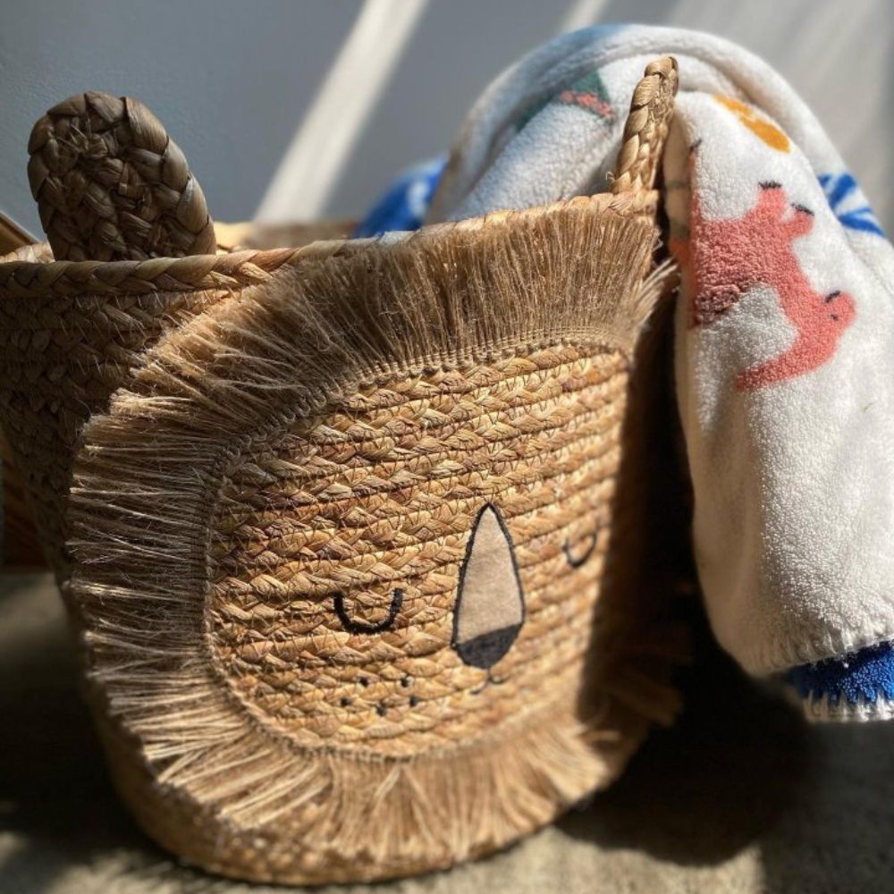 Léo — Handwoven Lion Basket, Water Hyacinth with Cotton Lining