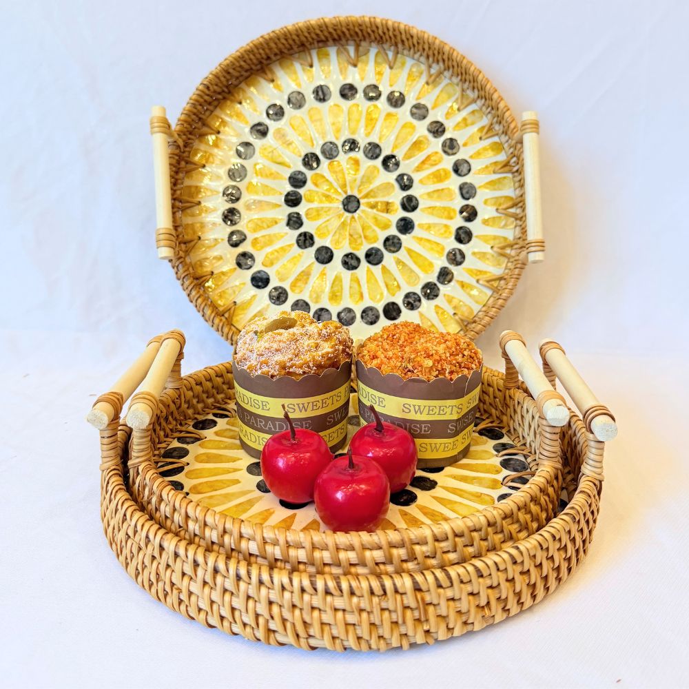 Le Soleil — Ensemble de 3 Plateaux en Rotin Nacre (Ronds)