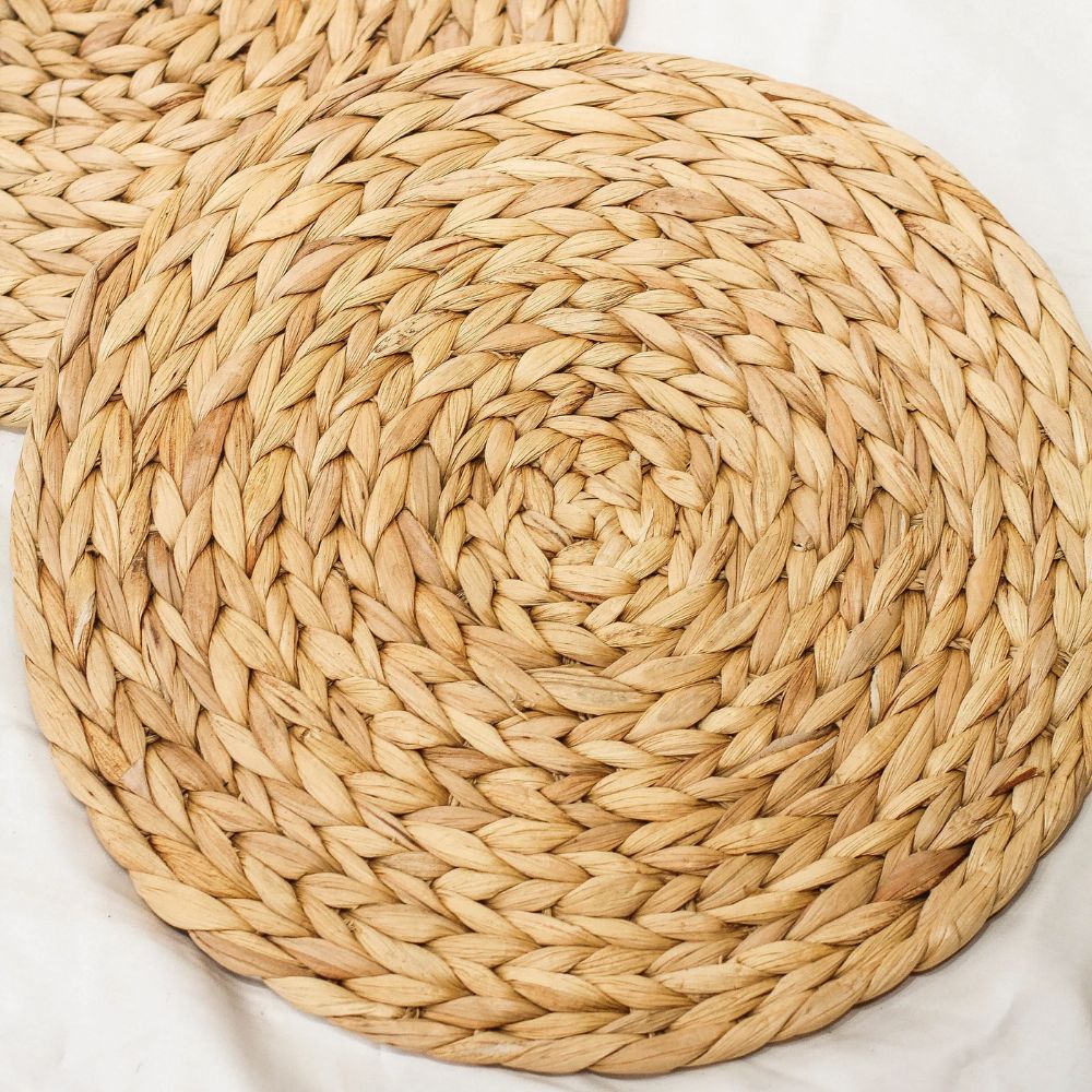Le Tresse — Set de 4 sets de table en jacinthe d'eau (ronds)